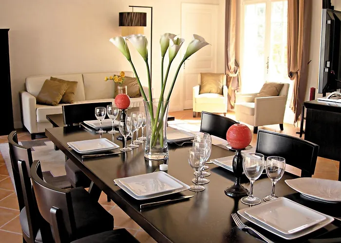 Lagrange Carre Beauchene سانت ماكسيم