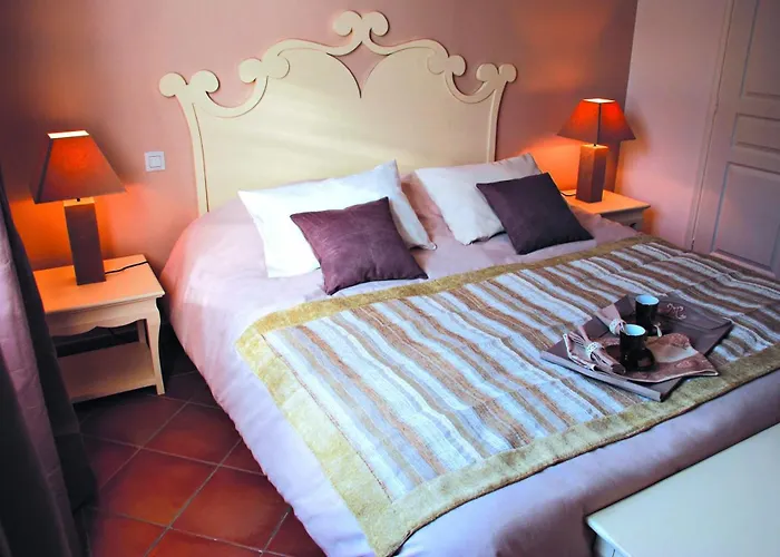 Lagrange Carre Beauchene 3*