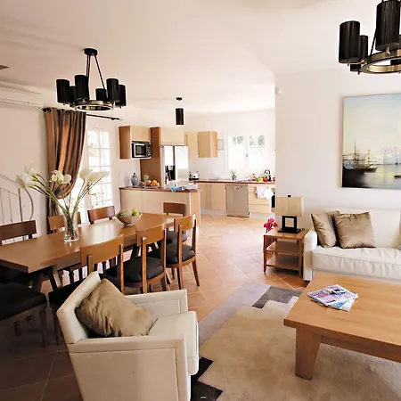 Residence Lagrange Vacances Villas Le Carre Beauchene 假日公园 圣马克西姆