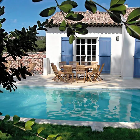 Residence Lagrange Vacances Villas Le Carre Beauchene 假日公园 3*
