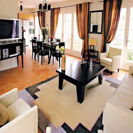 Residence Lagrange Vacances Villas Le Carre Beauchene 3* 圣马克西姆