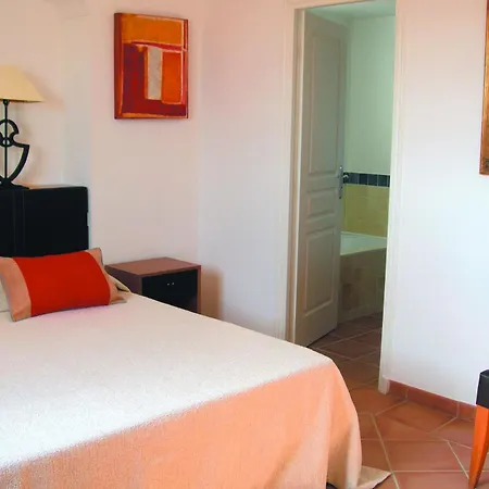 假日公园 Residence Lagrange Vacances Villas Le Carre Beauchene