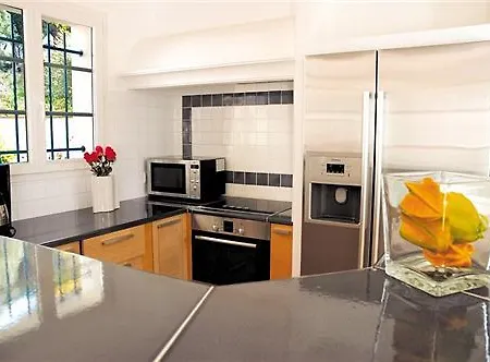 Residence Lagrange Vacances Villas Le Carre Beauchene 3* 圣马克西姆
