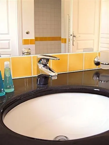 Lagrange Carre Beauchene